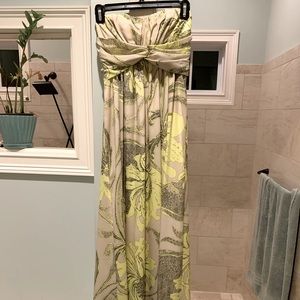 Jessica Simpson long dress